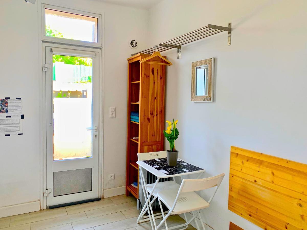 Blue Summer Vibes Mini Studio For Two, Ac, Parking, Beach At 50M, Spa Access -2 La Ciotat Exterior photo